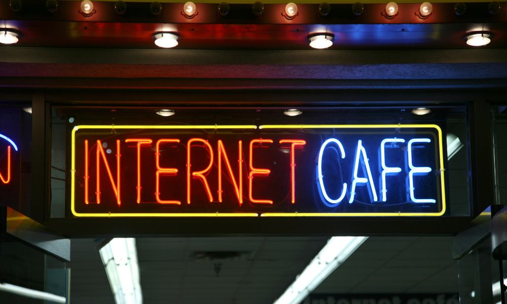 इंटरनेट कैफे